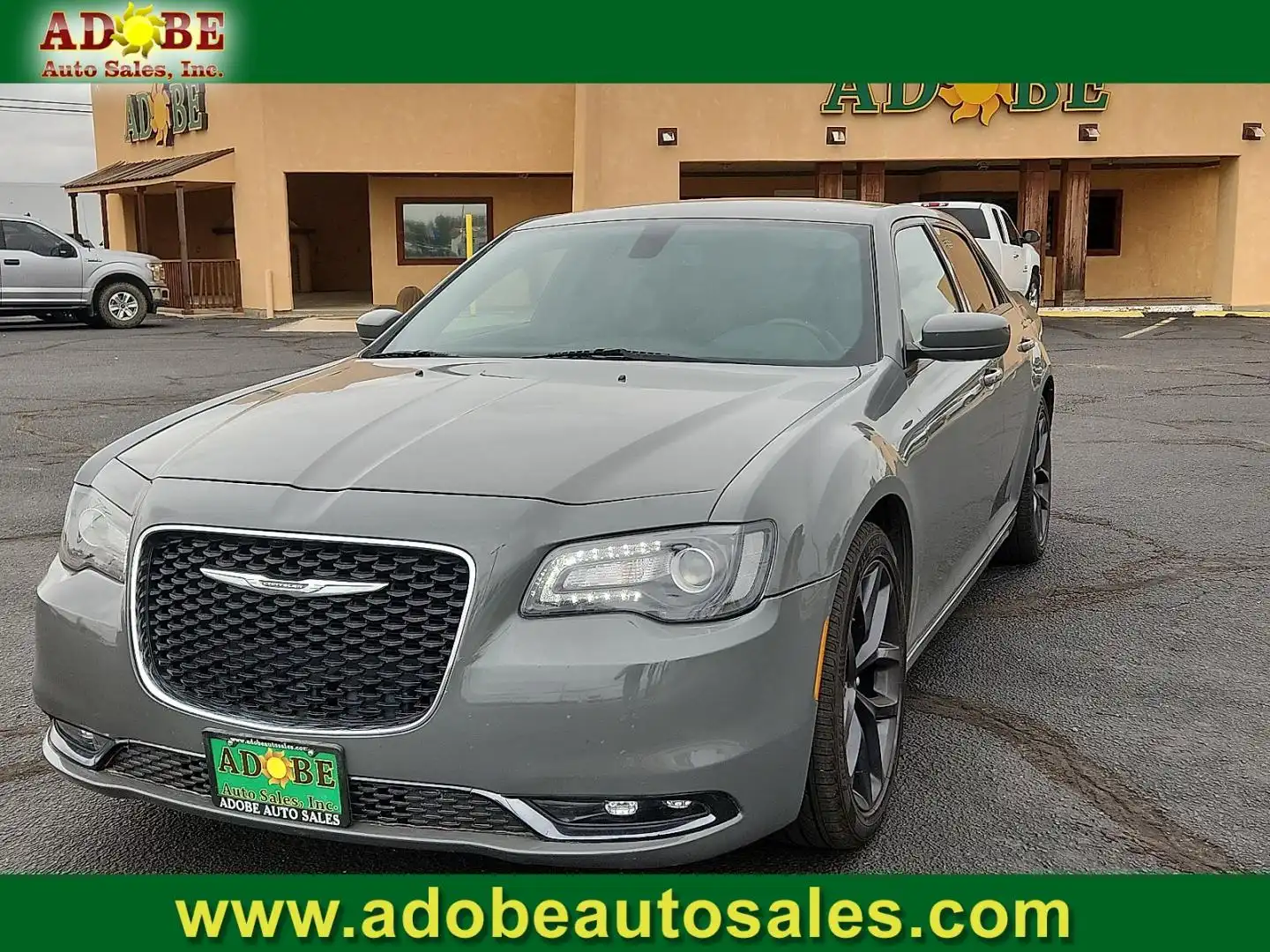 2019 Chrysler 300 S's photo