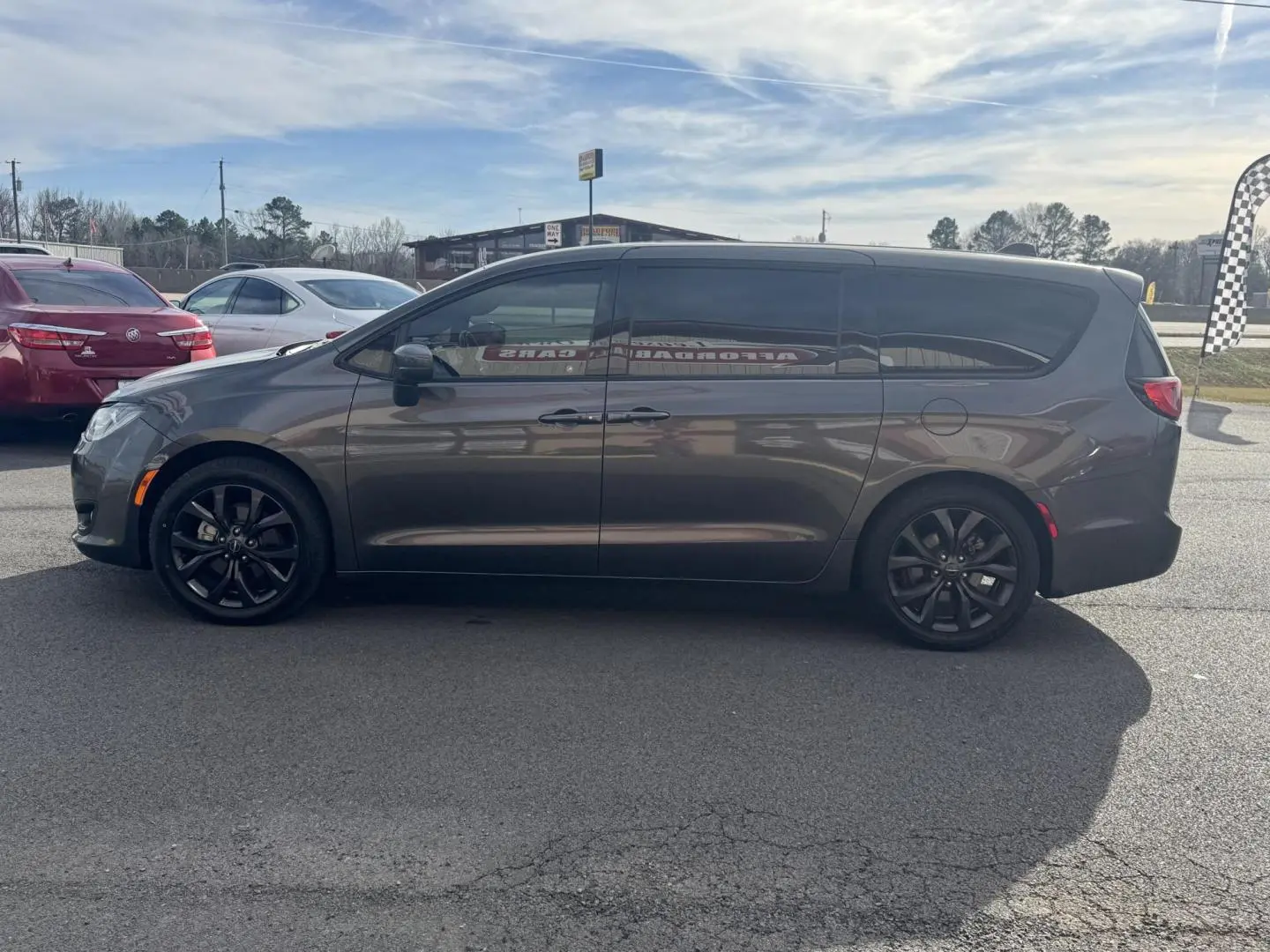 2018 Chrysler Pacifica Touring Plus photo 5