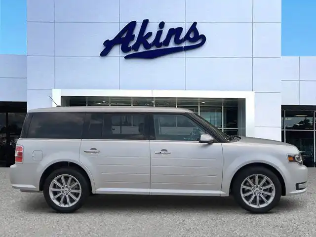 2019 Ford Flex Limited FWD's photo