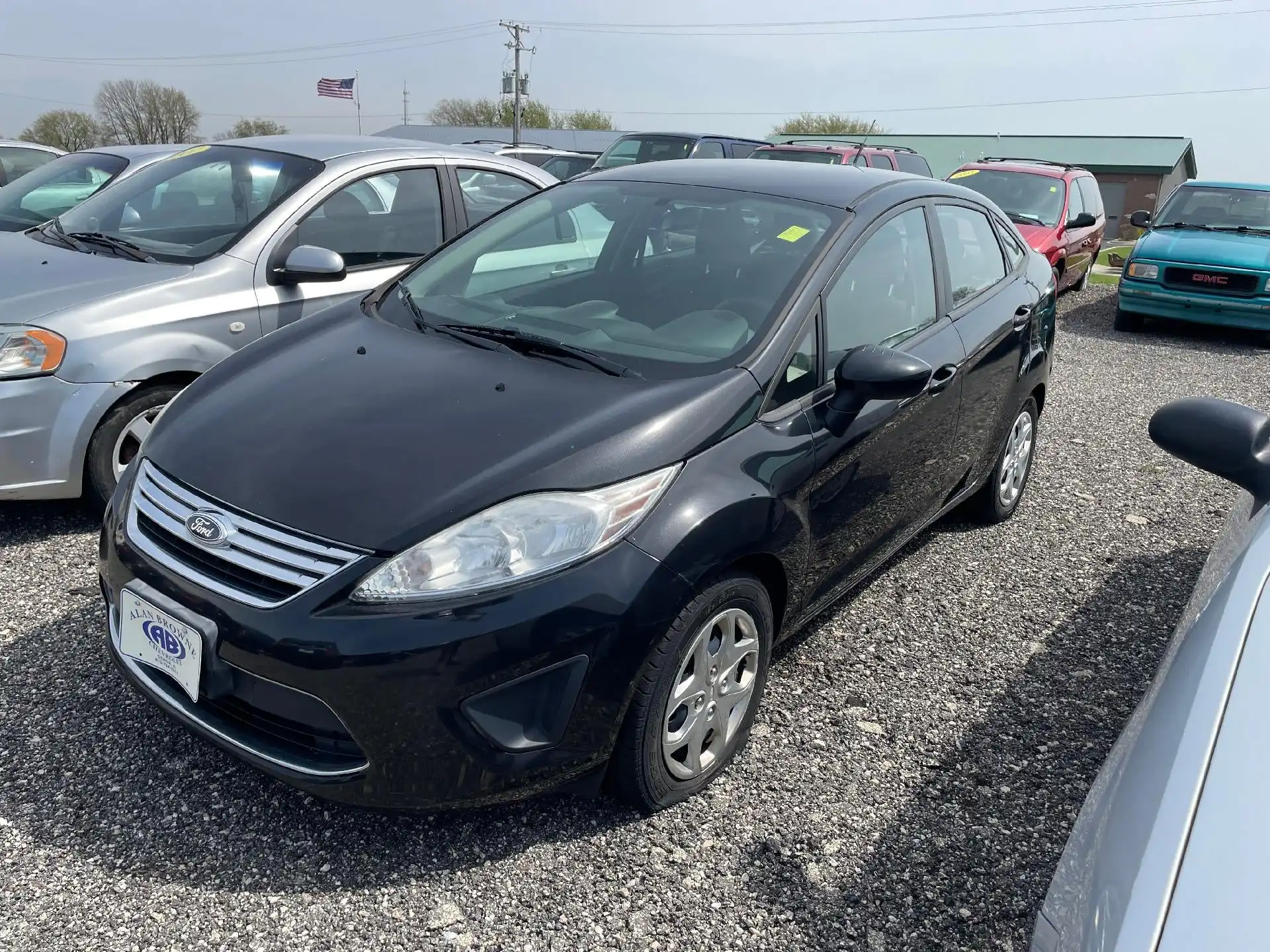2011 Ford Fiesta SE Sedan's photo