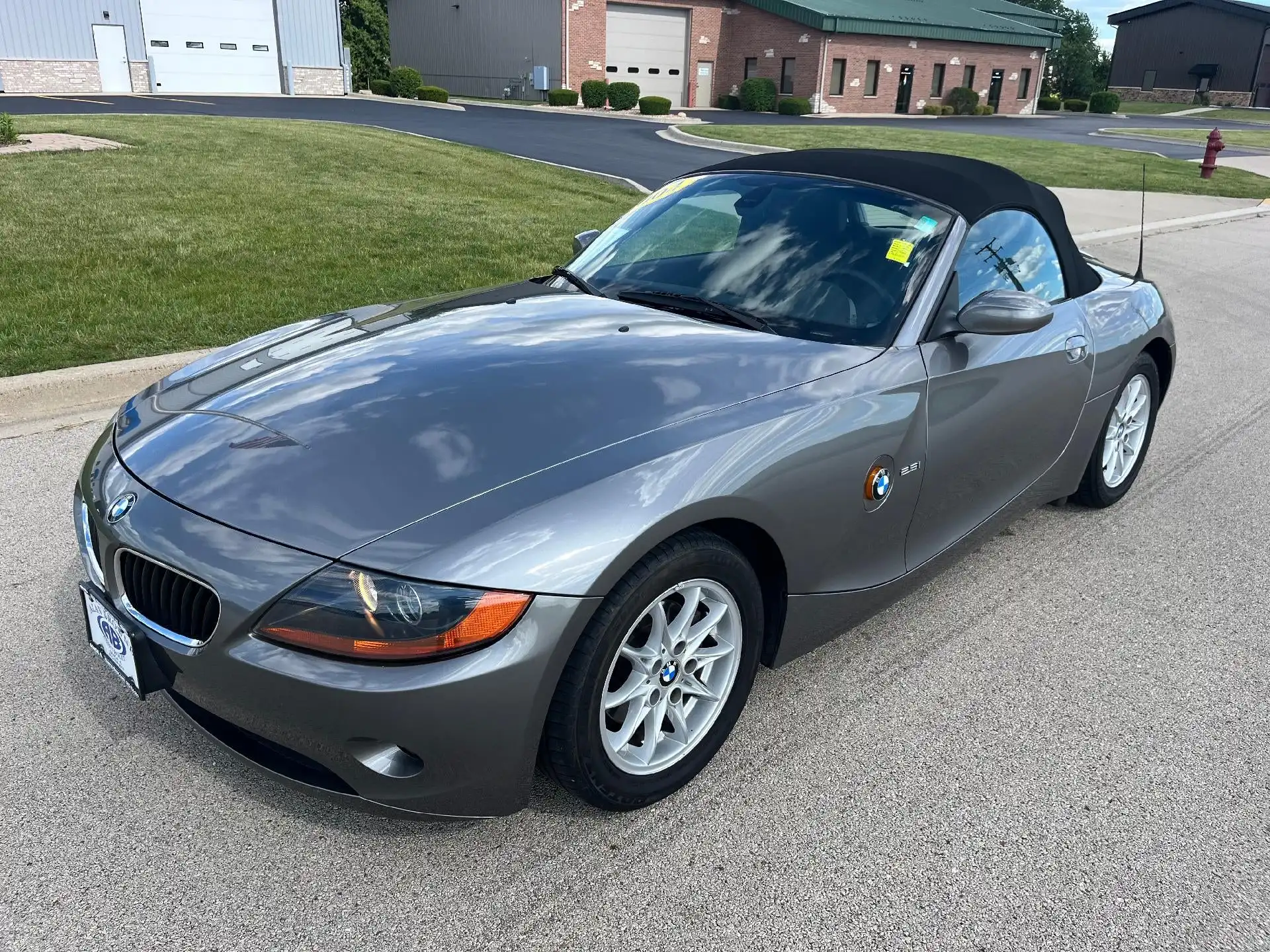 2004 BMW Z4 roadster 2.5i's photo