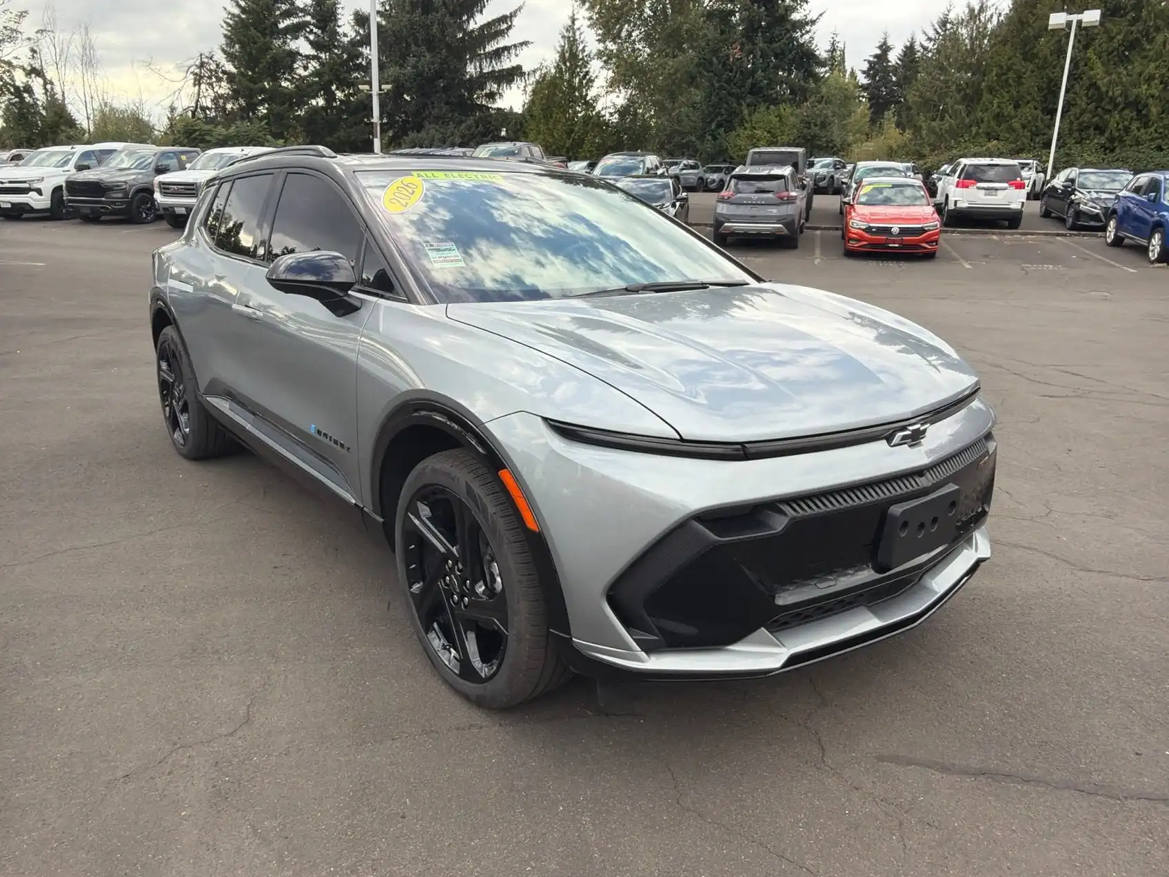 2026 Chevrolet Equinox EV RS eAWD's photo
