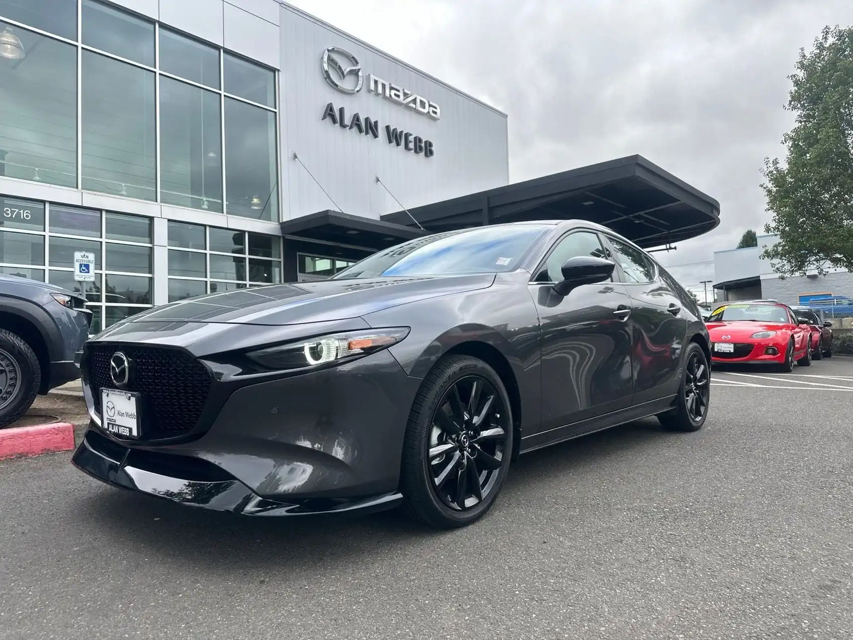 2026 Mazda CX-3 Premium Plus 2.5 AT 5-Door SKYACTIV AWD's photo