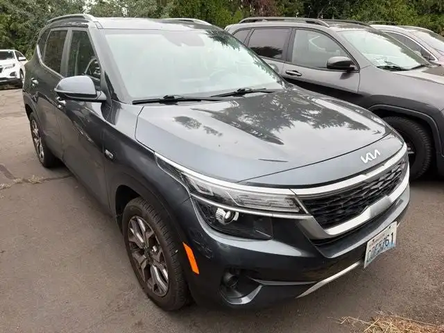 2022 Kia Seltos 2.0 EX AWD's photo