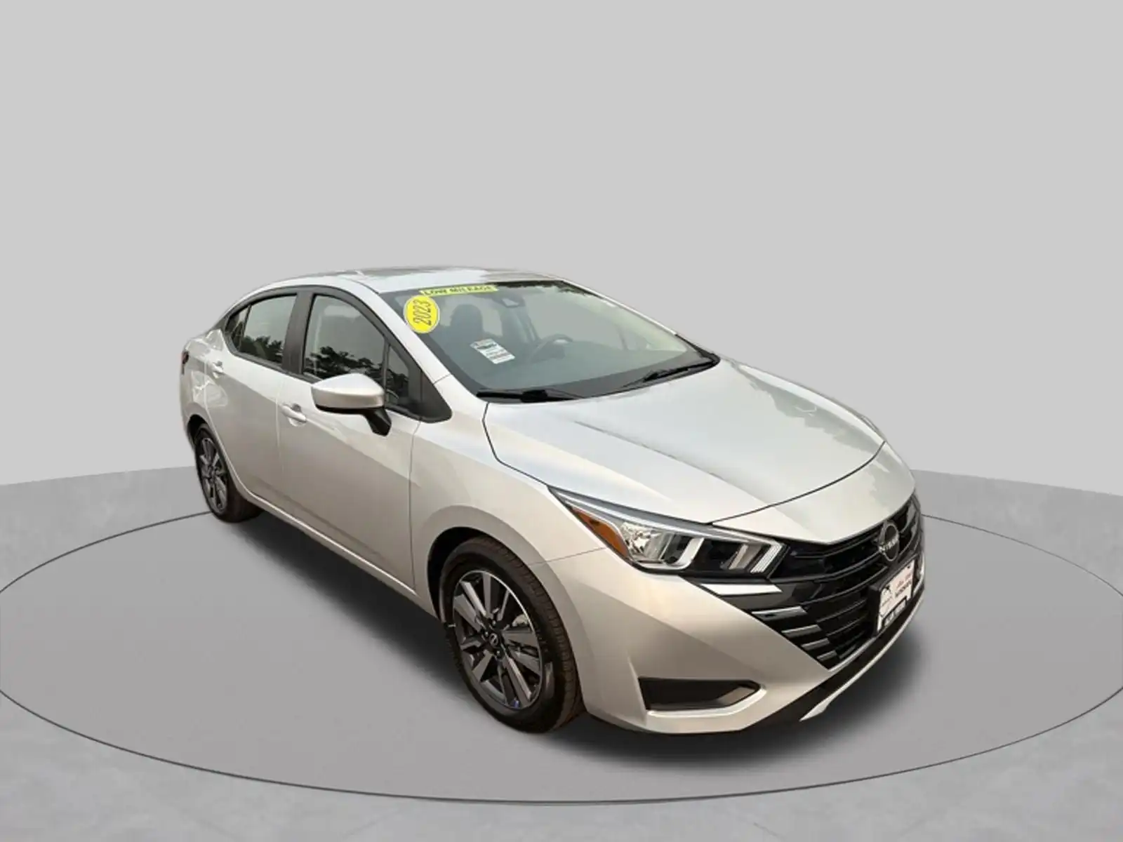 2023 Nissan Versa 1.6 SV CVT's photo