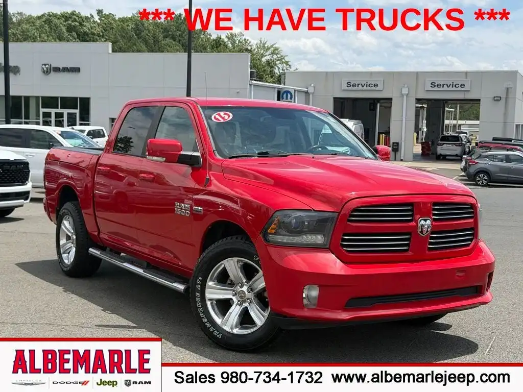 2015 RAM 1500 Sport 4x4 Crew Cab's photo
