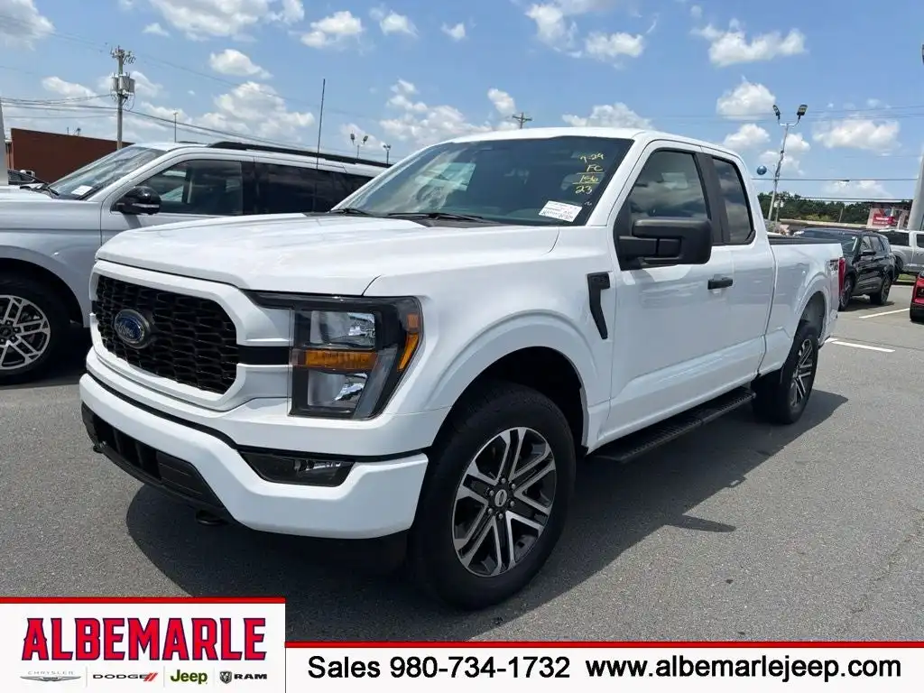 2023 Ford F-150 XL 4x4 SuperCab 6-1/2 Box's photo