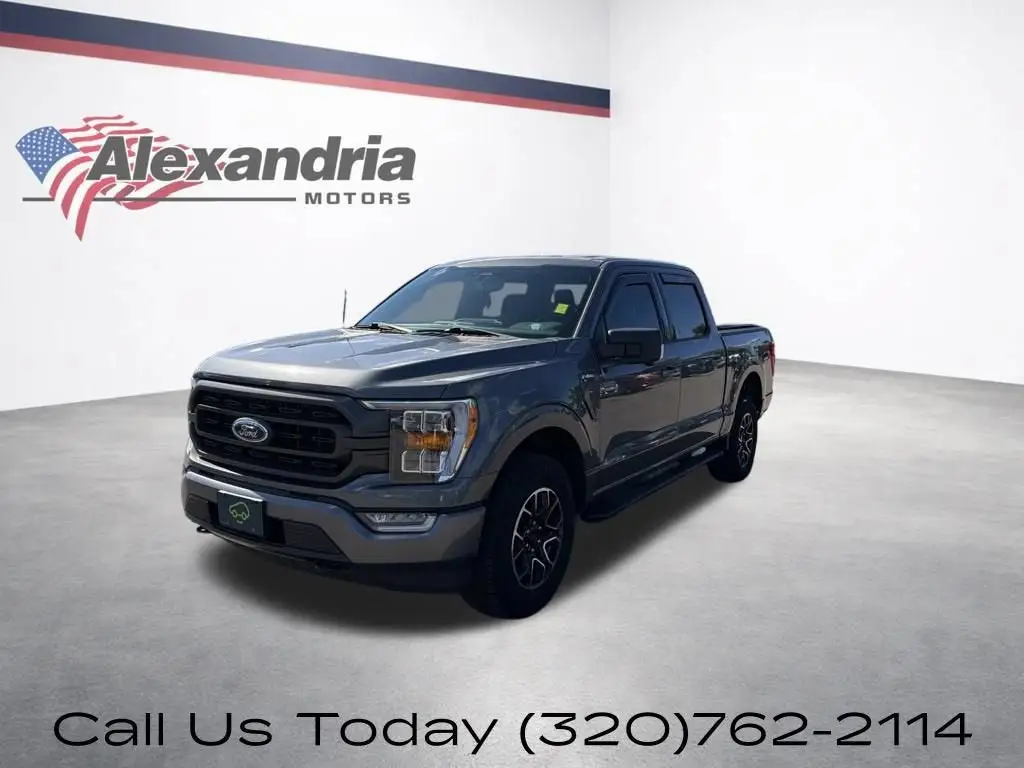 2022 Ford F-150 XLT 4WD SuperCrew 5-1/2' Box photo 1