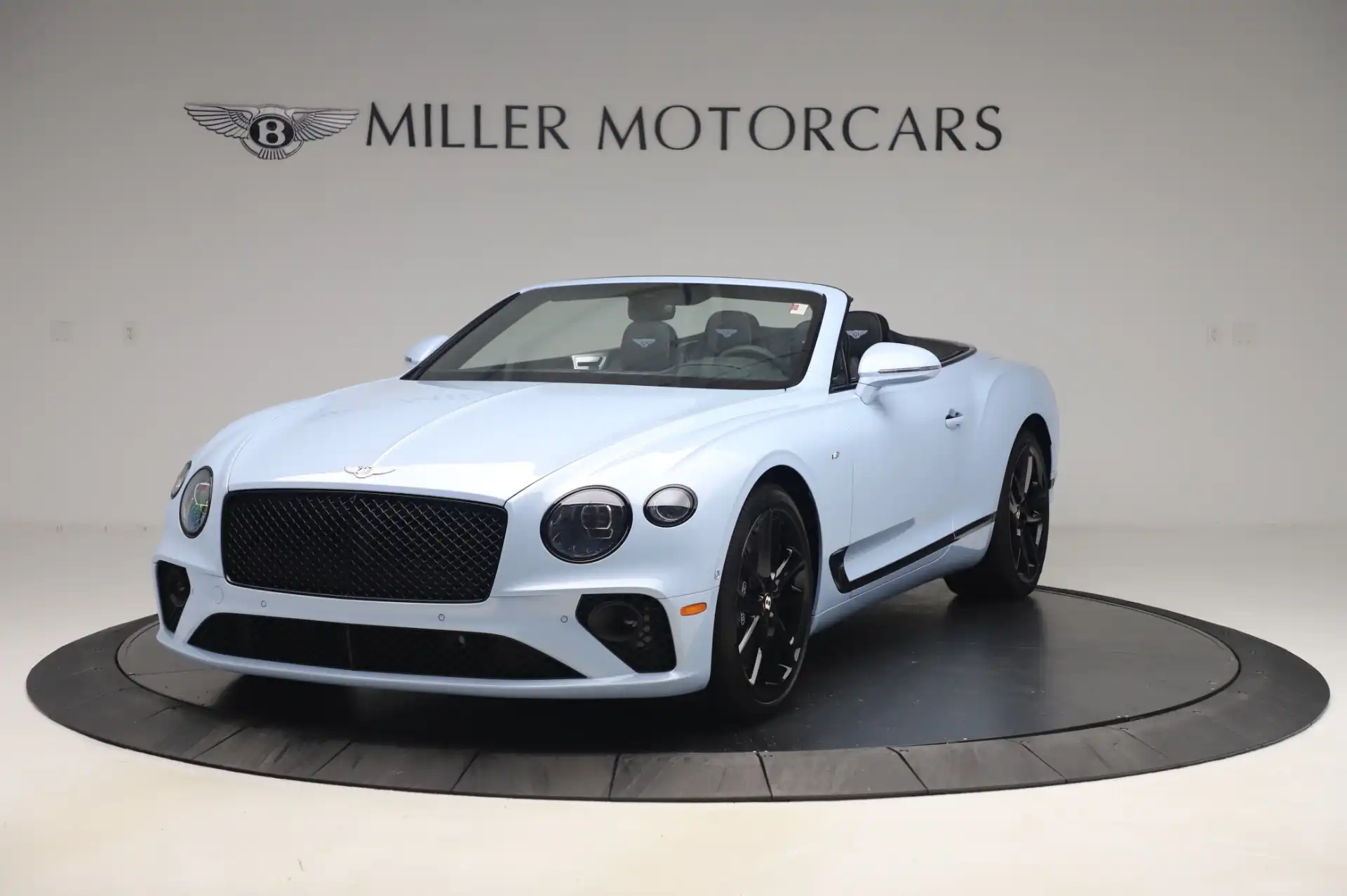 2020 Bentley Continental GT V8 Convertible's photo