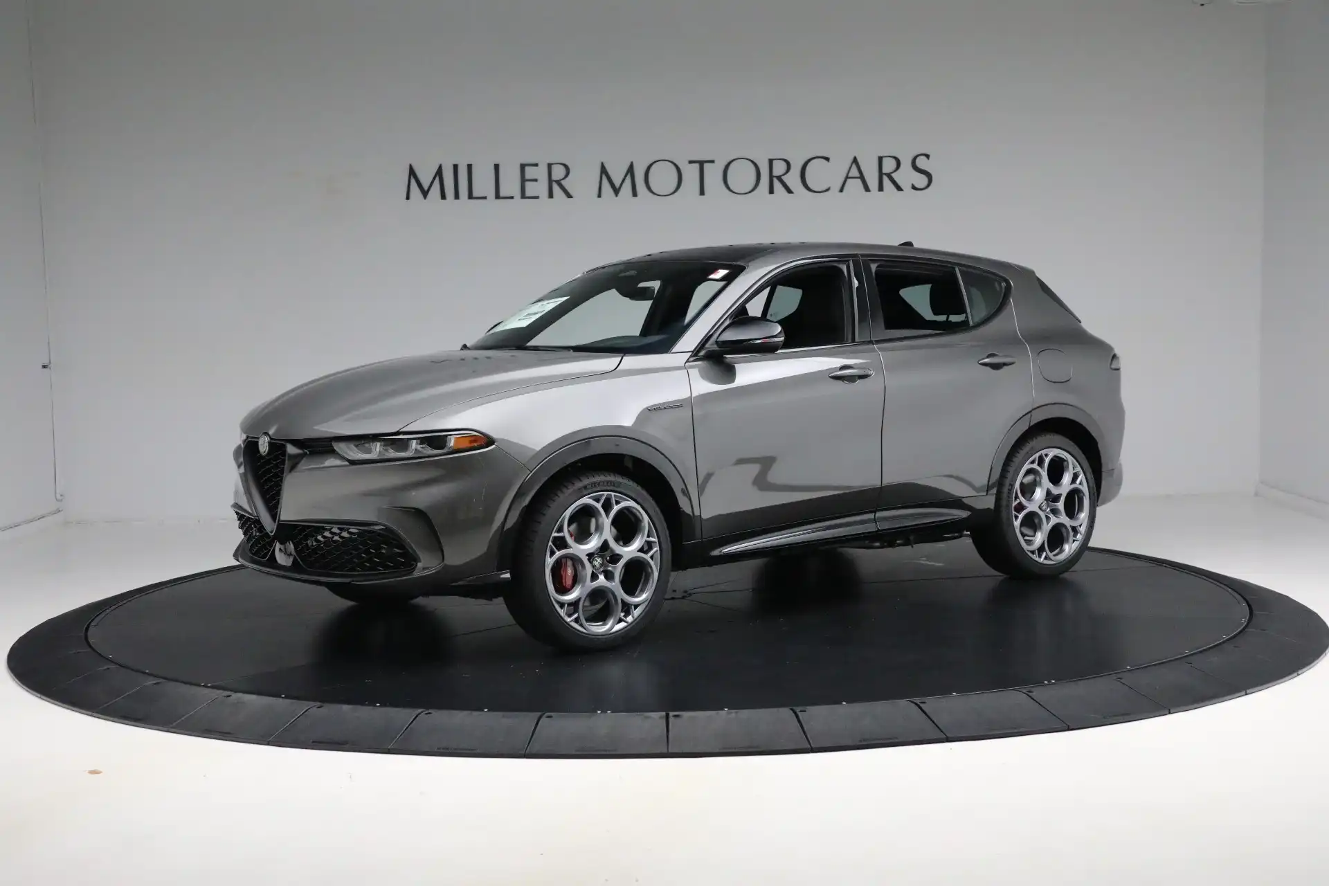 2024 Alfa Romeo Tonale Veloce's photo