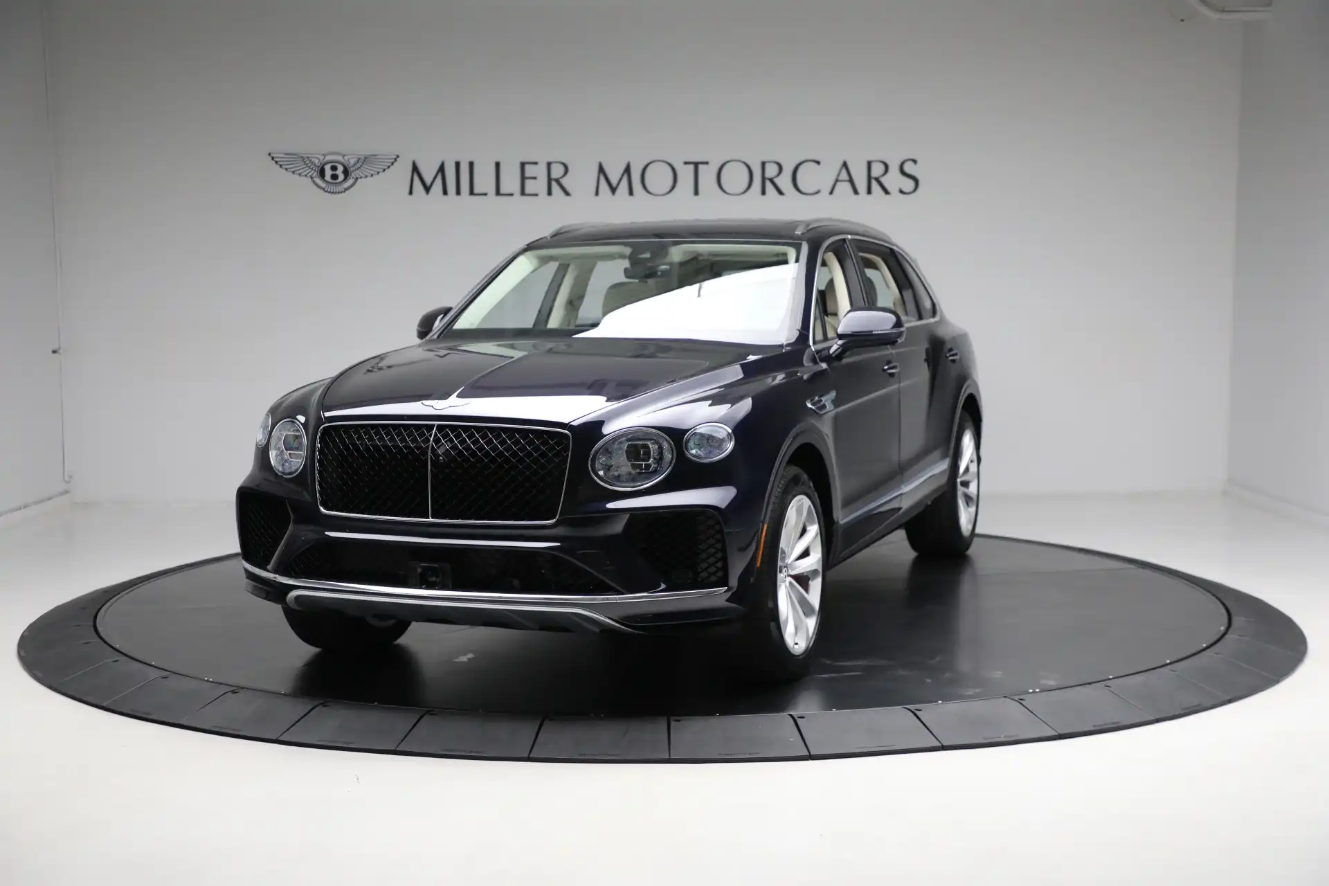 2024 Bentley Bentayga's photo
