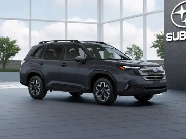 2026 Subaru Forester Premium photo 1