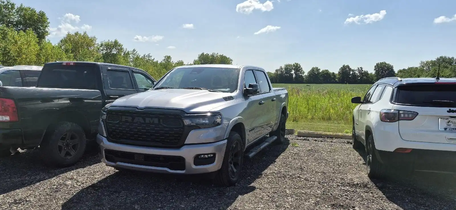 2025 RAM 1500 Big Horn/Lone Star 4x4 Crew Cab 5'7's photo