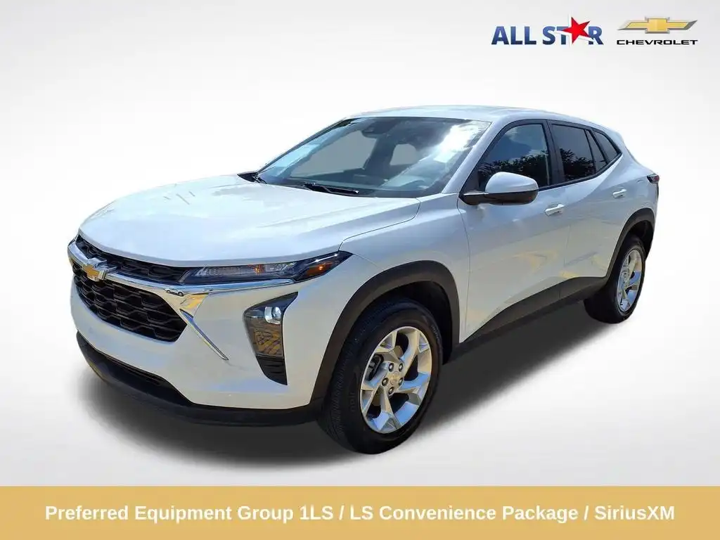 2024 Chevrolet Trax LS's photo