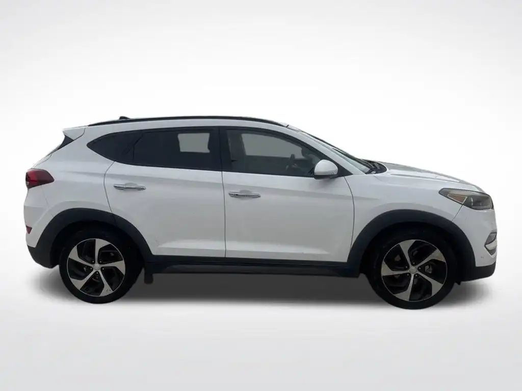 2016 Hyundai Tucson Limited FWD's photo