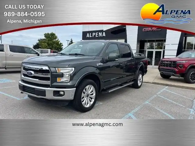 2015 Ford F-150 Lariat 4WD SuperCrew 145 in's photo
