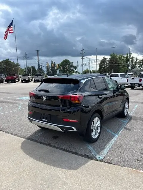 2023 Buick Encore GX Preferred AWD photo 5