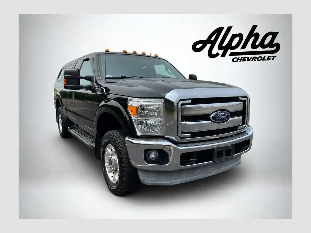 2013 Ford F-250 XL 4x4 SuperCab 142 in's photo