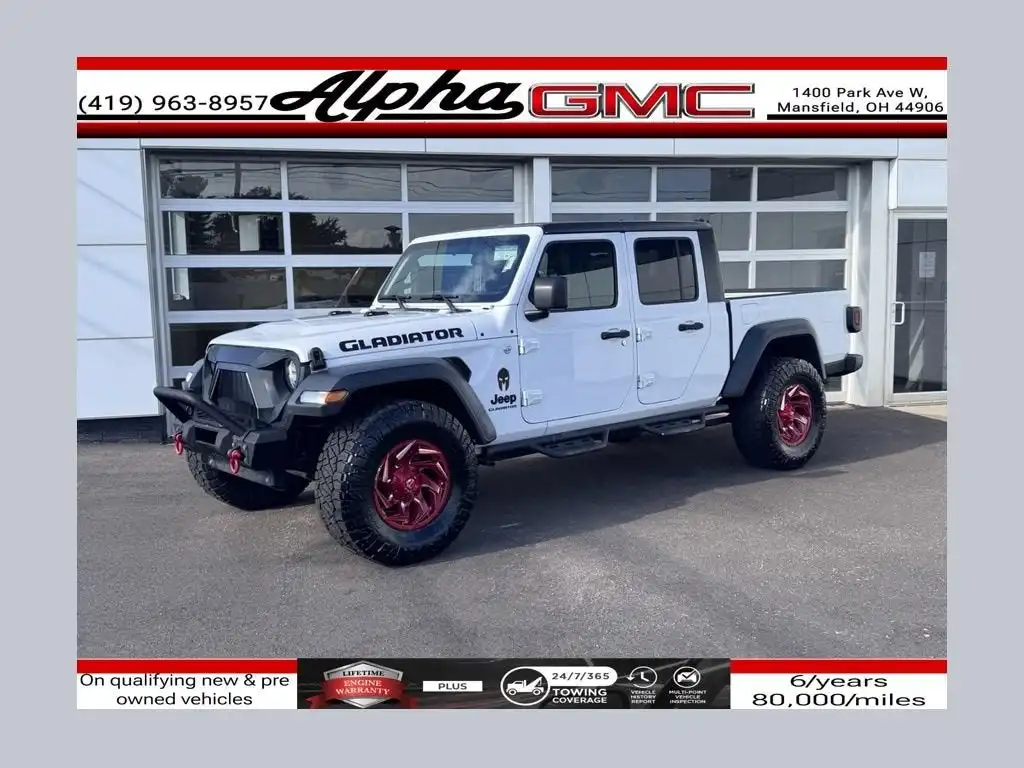 2020 Jeep Gladiator Sport S's photo