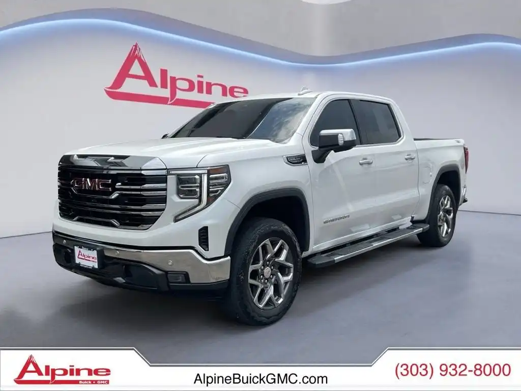 2024 GMC Sierra 4WD Crew Cab Short Box SLT's photo