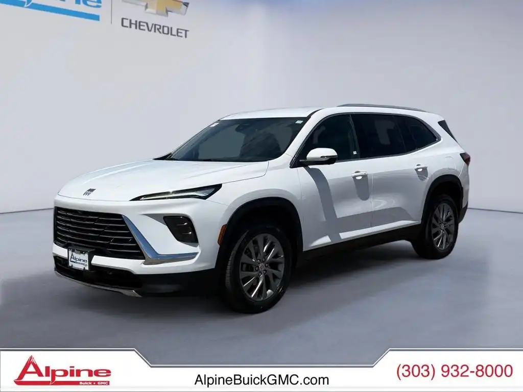 2025 Buick Enclave Preferred AWD's photo