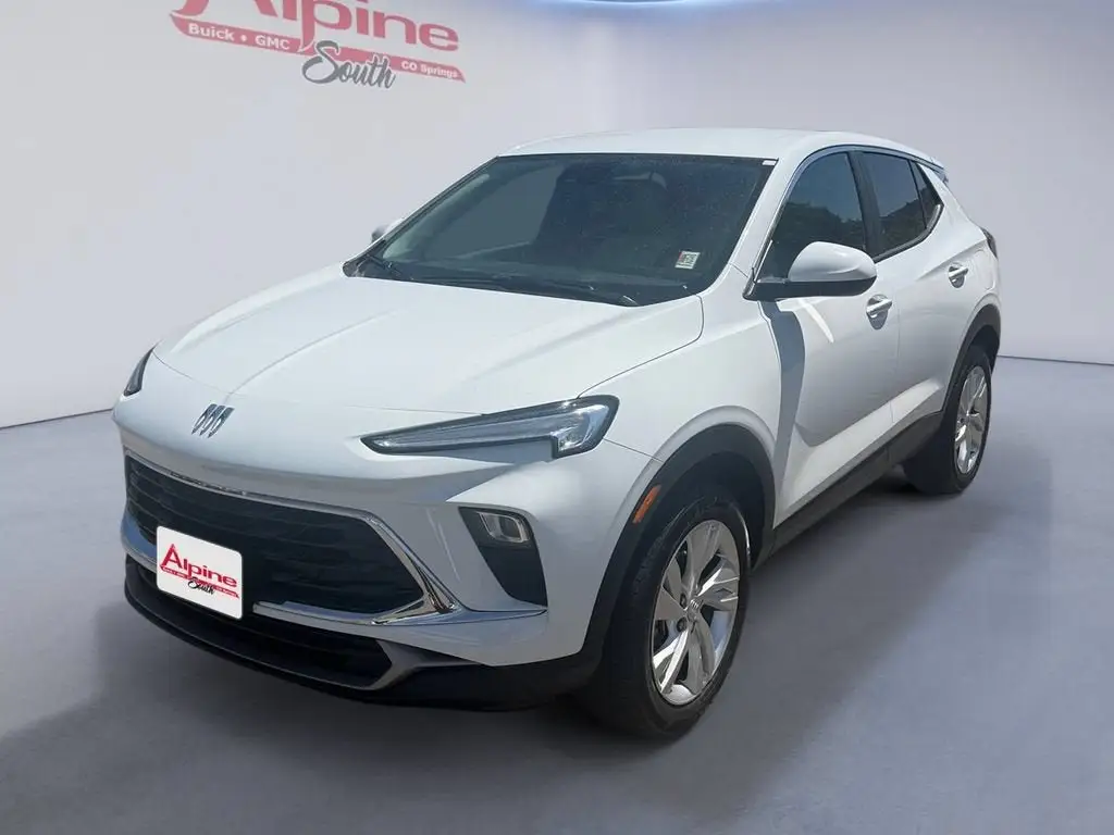 2024 Buick Encore GX Preferred AWD photo 1