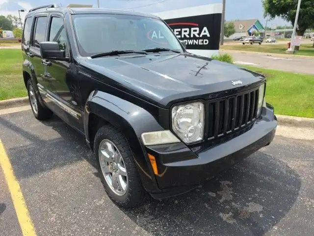 2012 Jeep Liberty Sport 4WD's photo