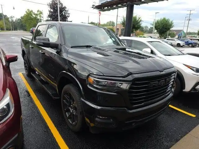 2025 RAM 1500 Laramie 4WD Crew Cab 5'7's photo