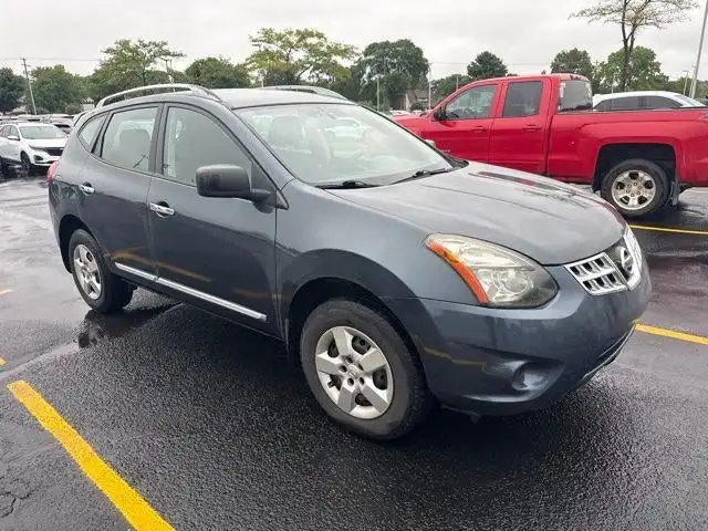 2014 Nissan Rogue Select S AWD's photo
