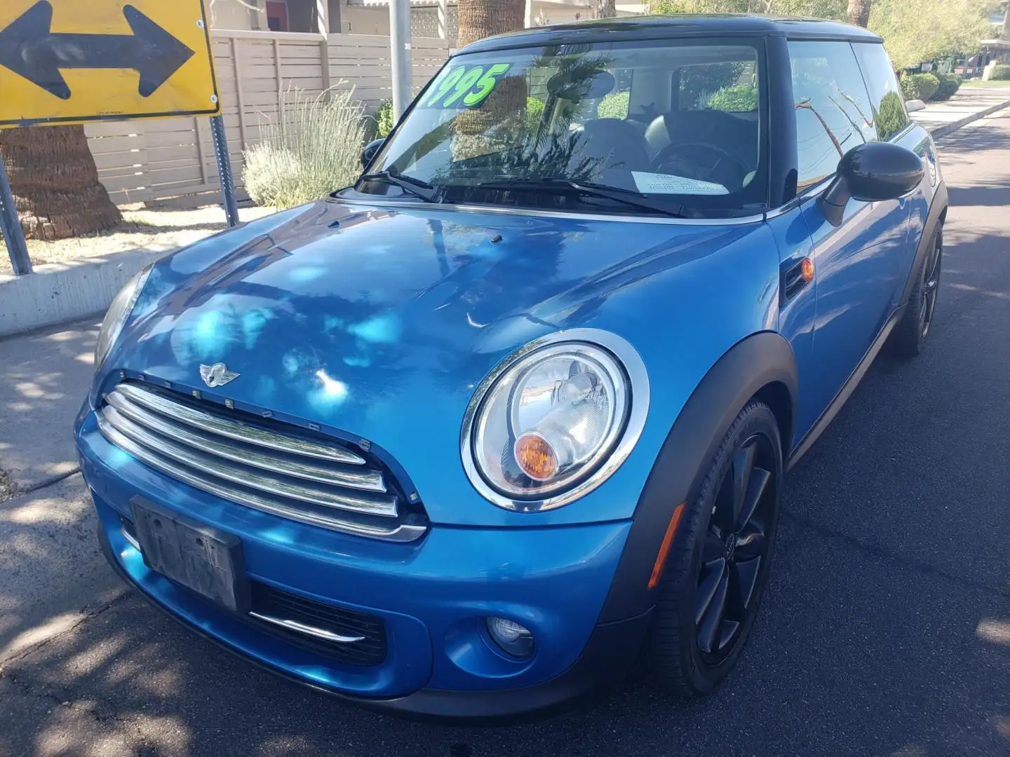 2012 MINI Cooper Base photo 1