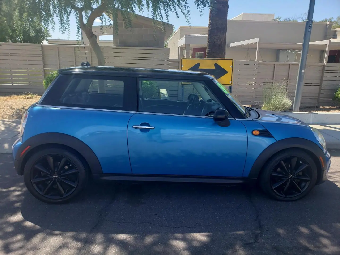 2012 MINI Cooper Base photo 5