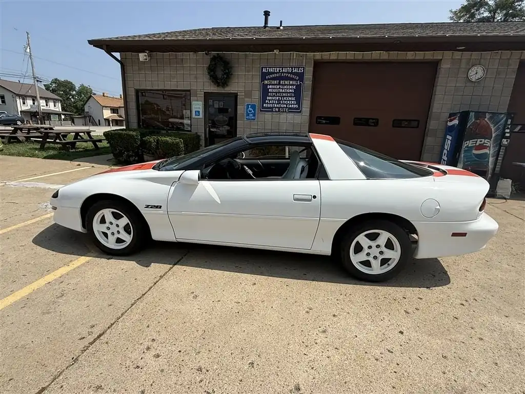 1997 Chevrolet Camaro Z28 Coupe's photo