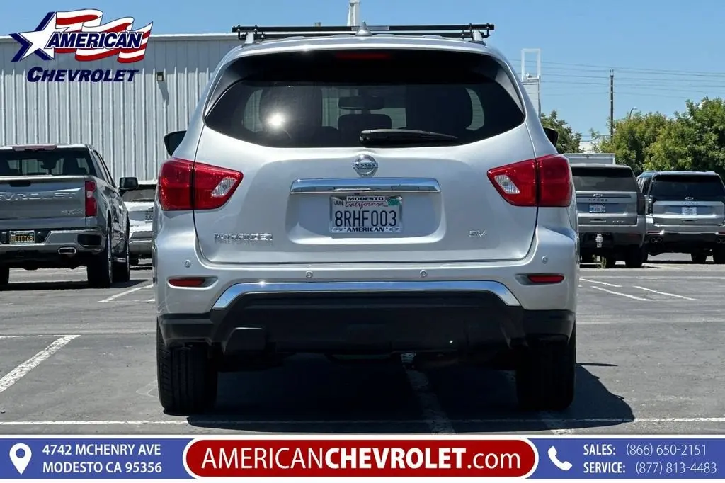 2019 Nissan Pathfinder SV 2WD photo 5