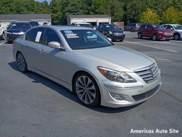 2012 Hyundai Genesis 5.0 R-Spec's photo