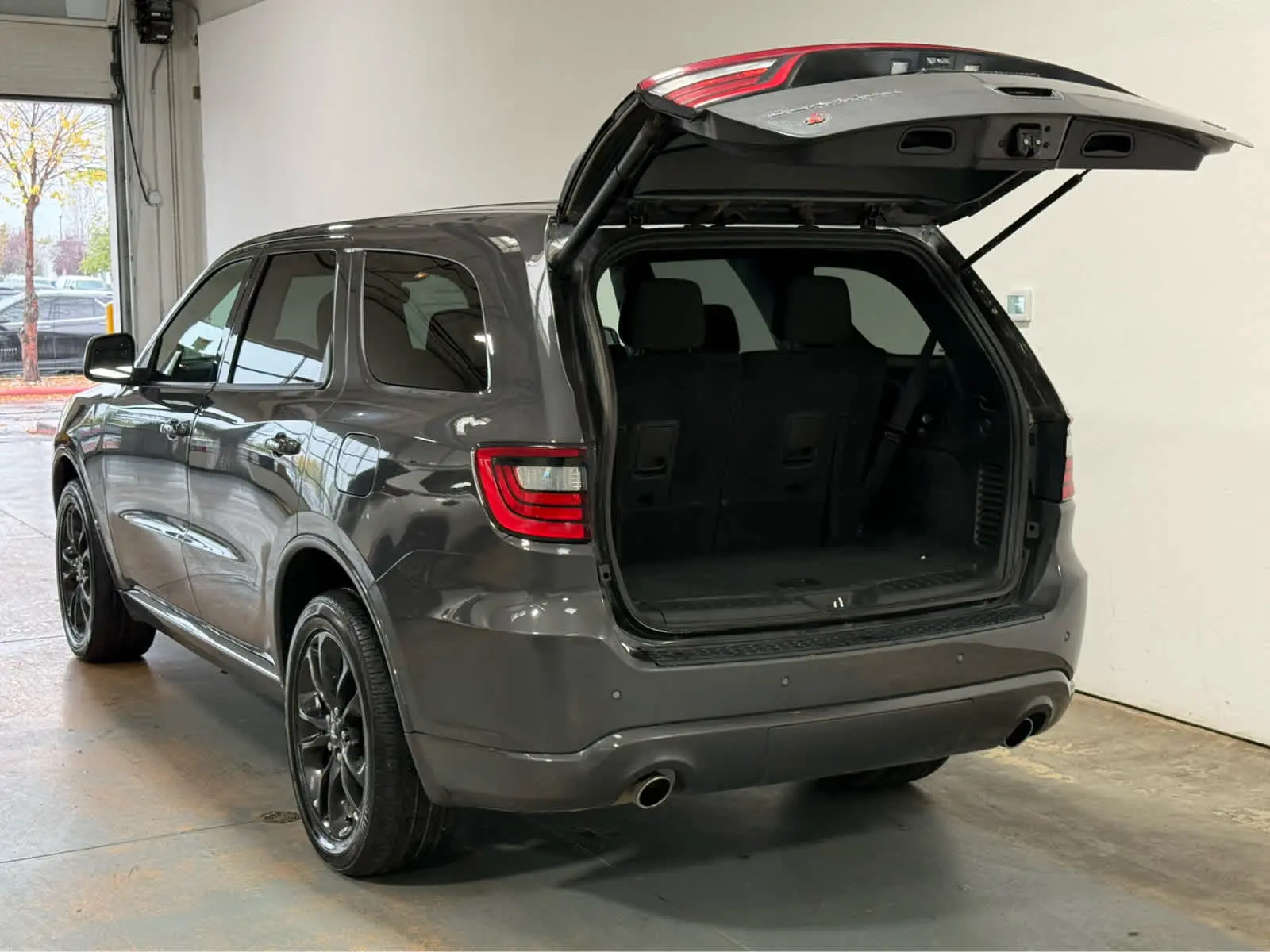 2025 Dodge Durango GT AWD photo 4