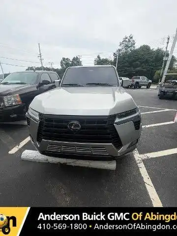 2025 Lexus GX 460 550 Luxury+'s photo
