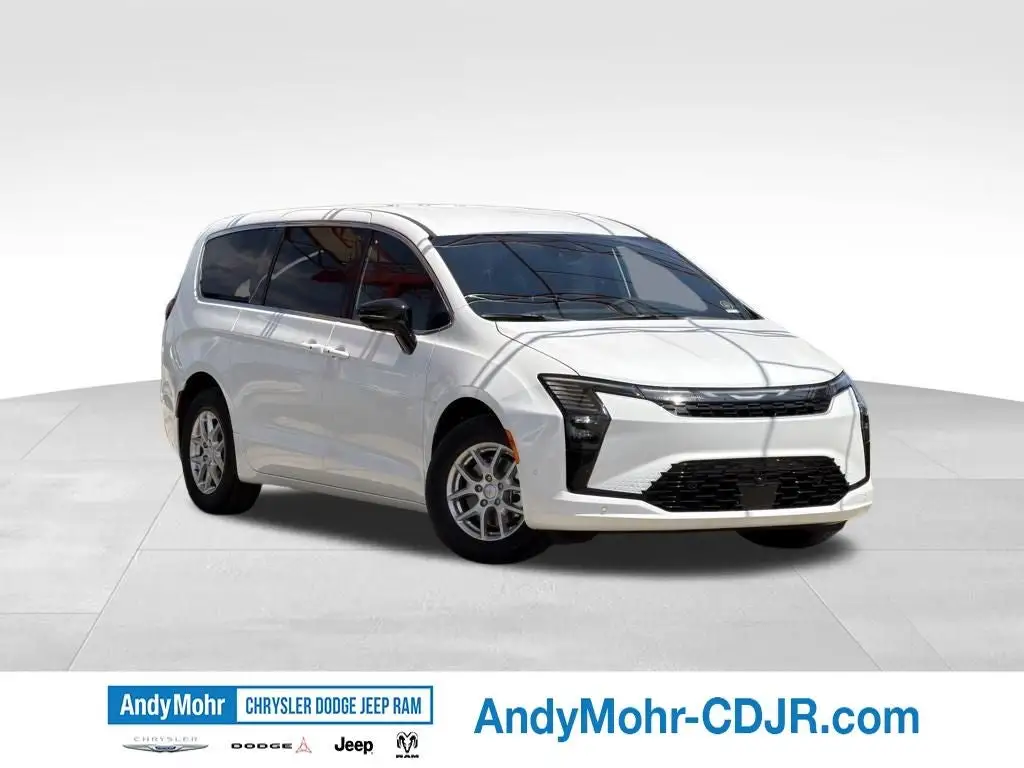 2027 Chrysler Pacifica Select photo 1