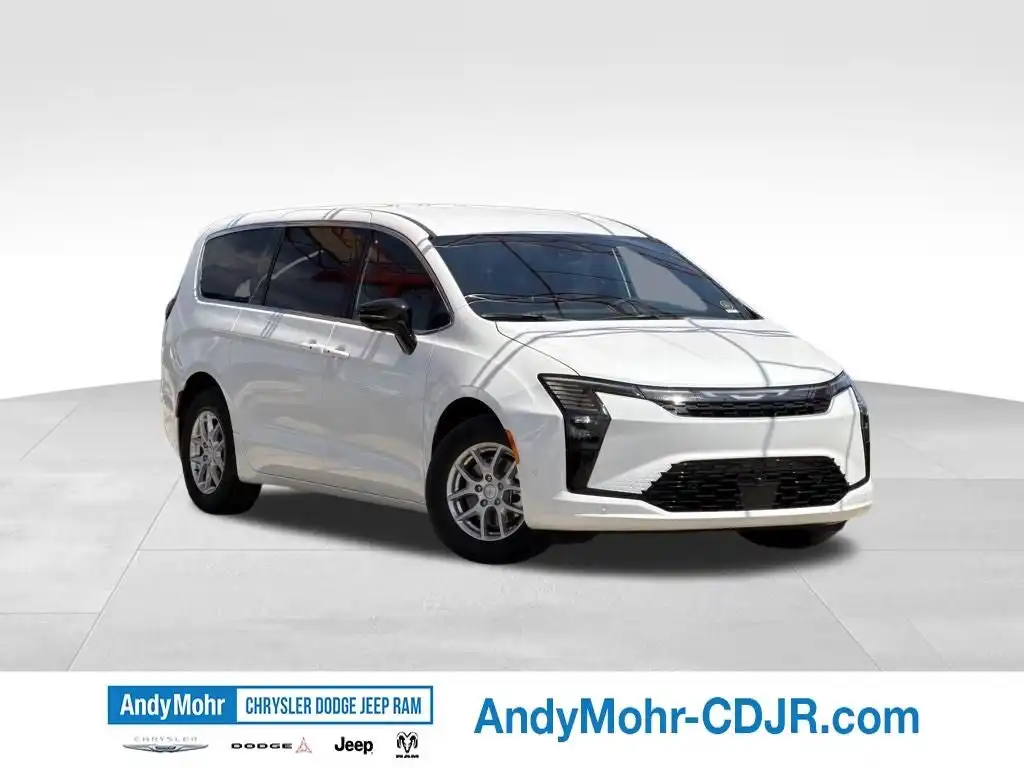 2027 Chrysler Pacifica Select's photo