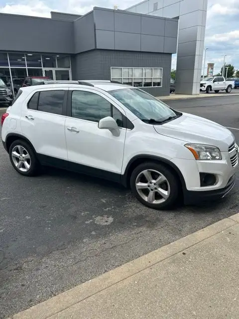 2016 Chevrolet Trax LTZ photo 1