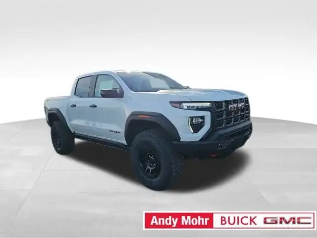 2025 GMC Canyon 4WD AT4 Crew Cab Short Box's photo