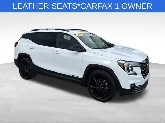 2023 GMC Terrain SLT FWD's photo