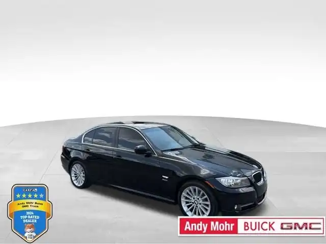 2011 BMW 3 Series 335i xDrive Sedan's photo