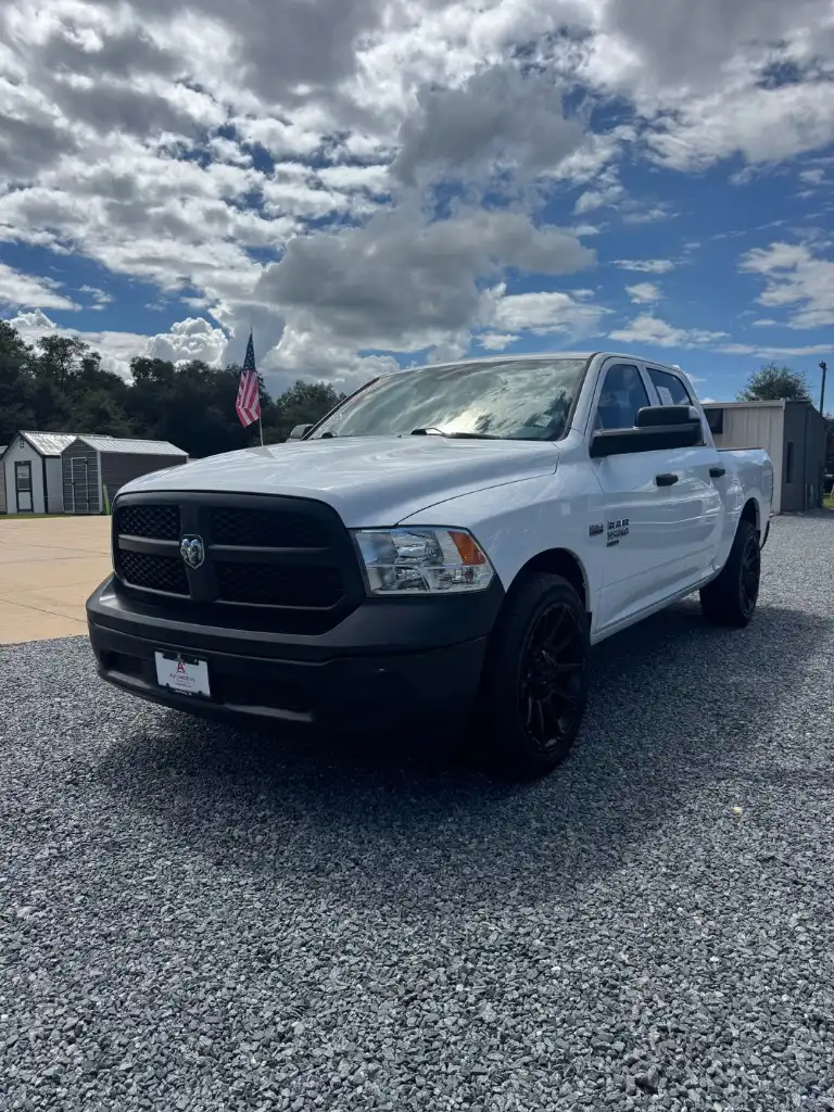 2019 RAM 1500 Classic Tradesman Crew Cab 5'7's photo