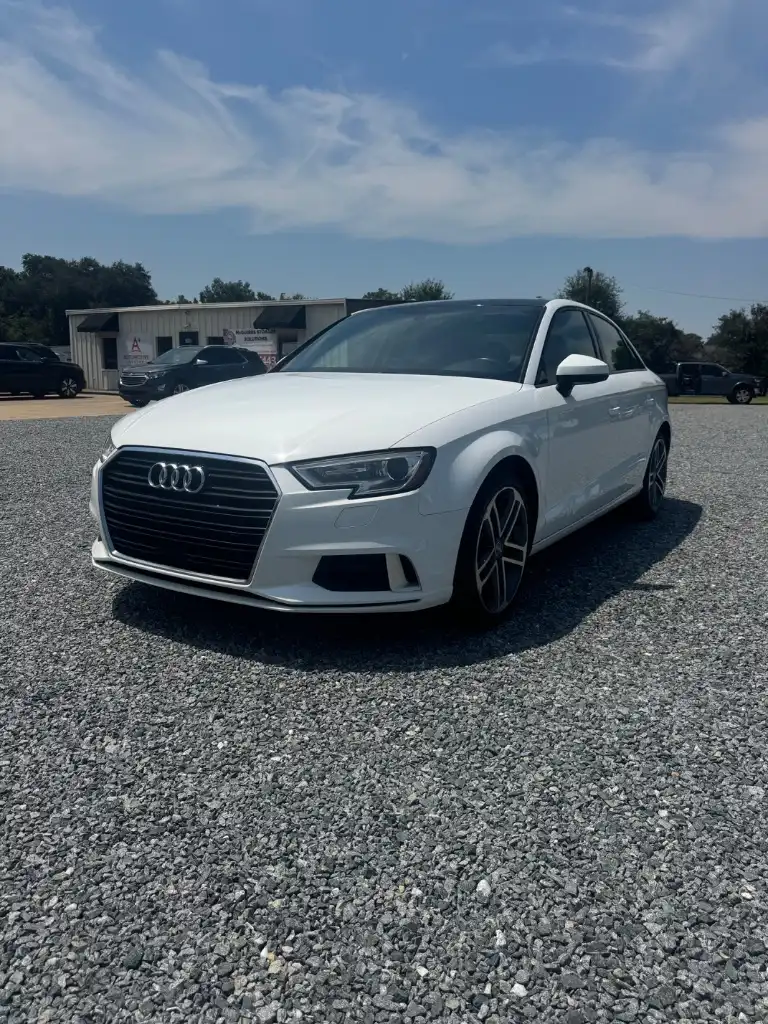 2018 Audi A3 2.0T Premium FWD S tronic's photo