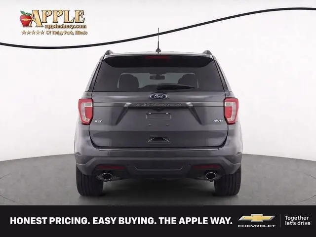 2019 Ford Explorer XLT 4WD photo 4