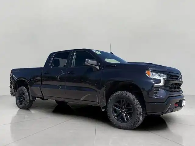 2023 Chevrolet Silverado 1500 LT Trail Boss 4WD Crew Cab Standard Box's photo