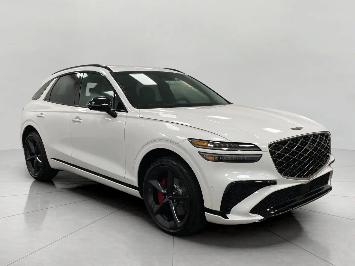 2027 Genesis GV70 3.5T Prestige Graphite AWD's photo