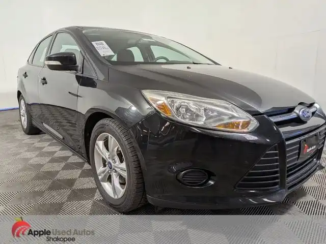 2014 Ford Focus Sedan SE's photo