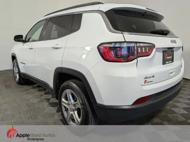 2024 Jeep Compass Latitude 4X4 photo 4