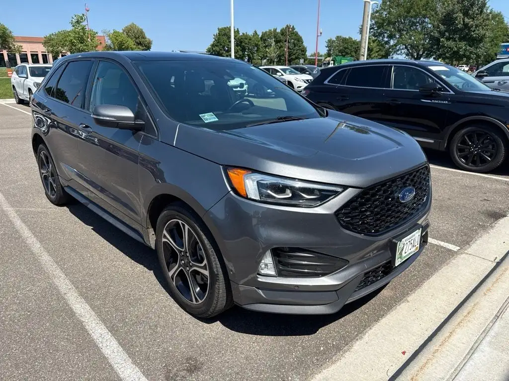 2021 Ford Edge ST AWD photo 1